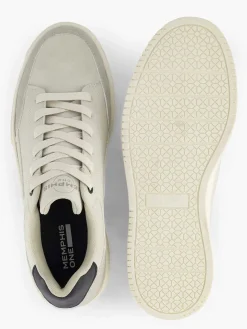 Beige Sneaker