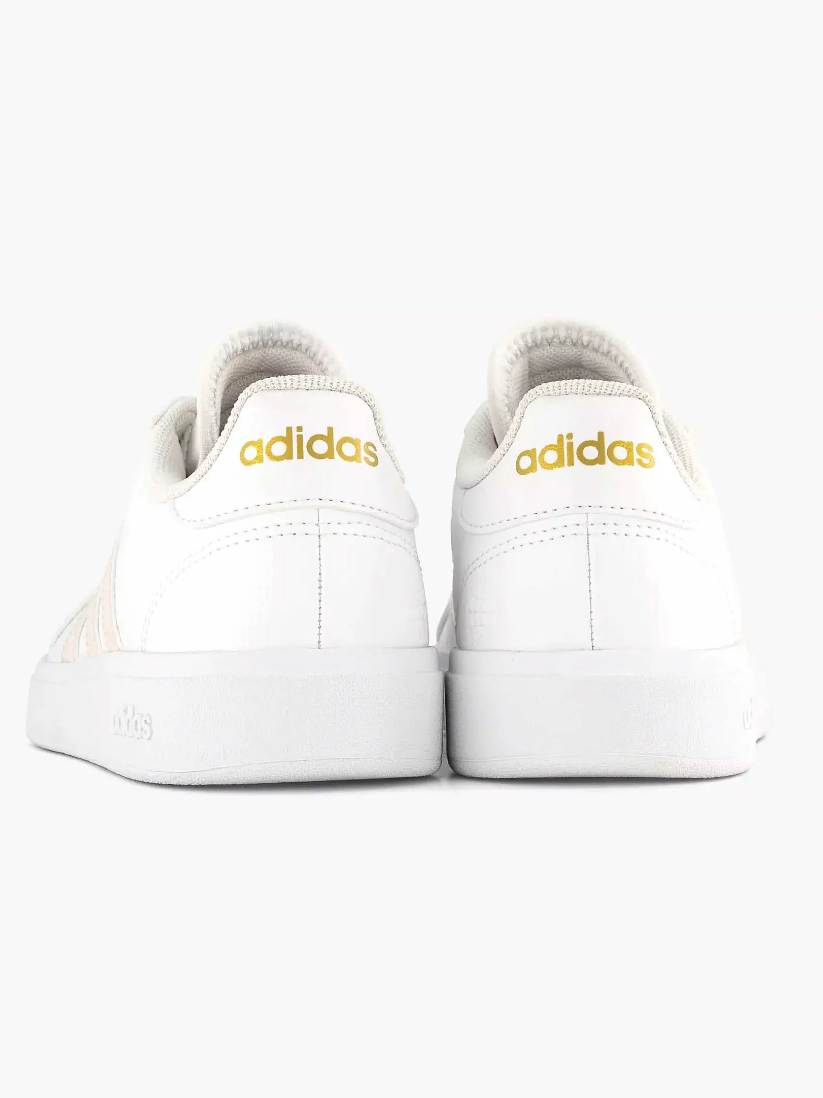 Witte Grand Court Base 2.0