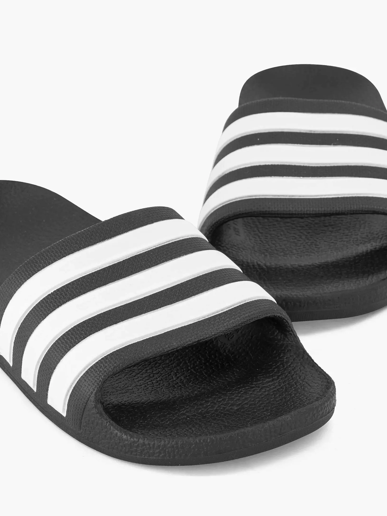 Zwarte Adilette Aqua K