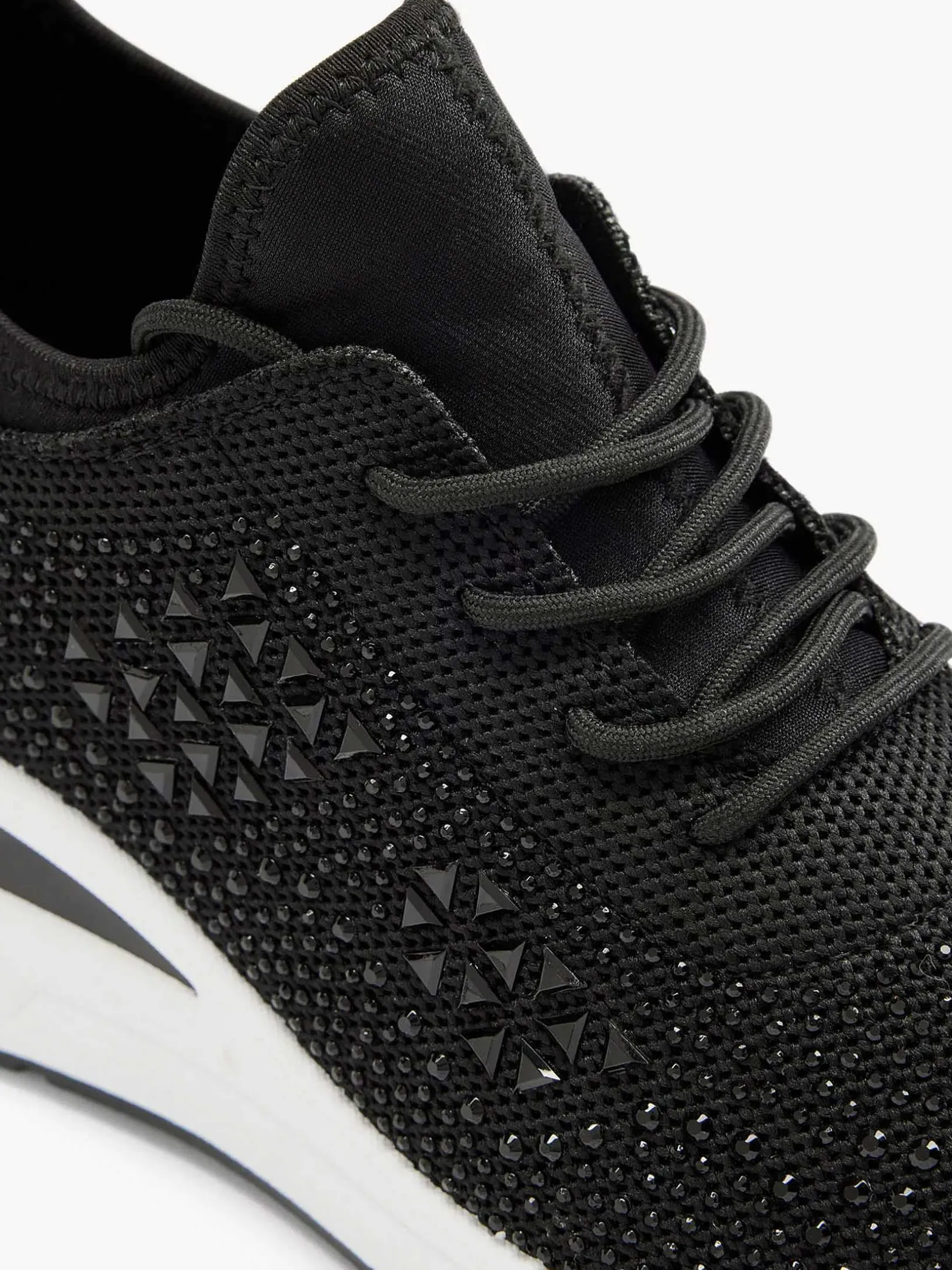 Zwarte Sneaker Steentjes