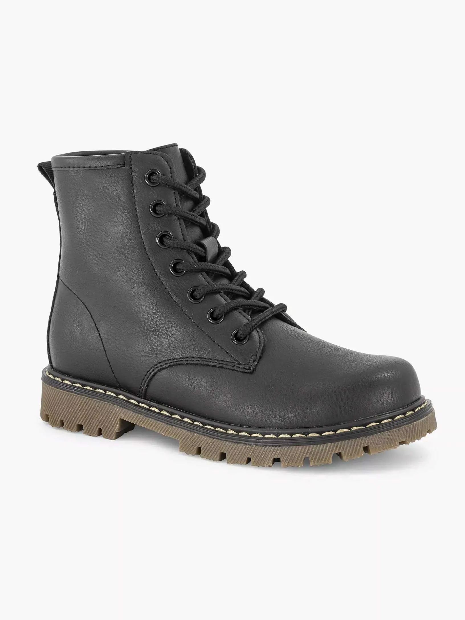 Zwarte Veterboot