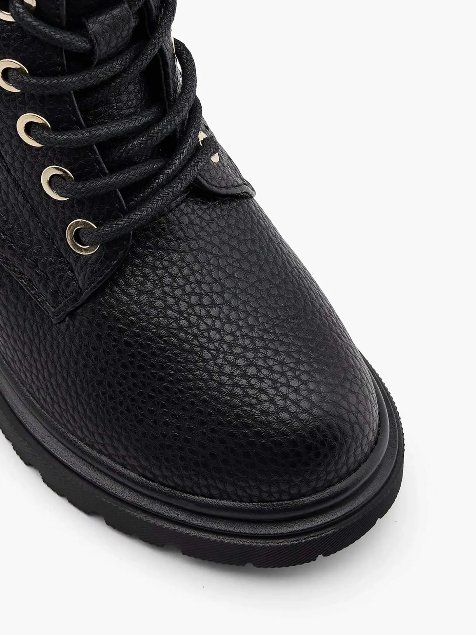 Zwarte Veterboot